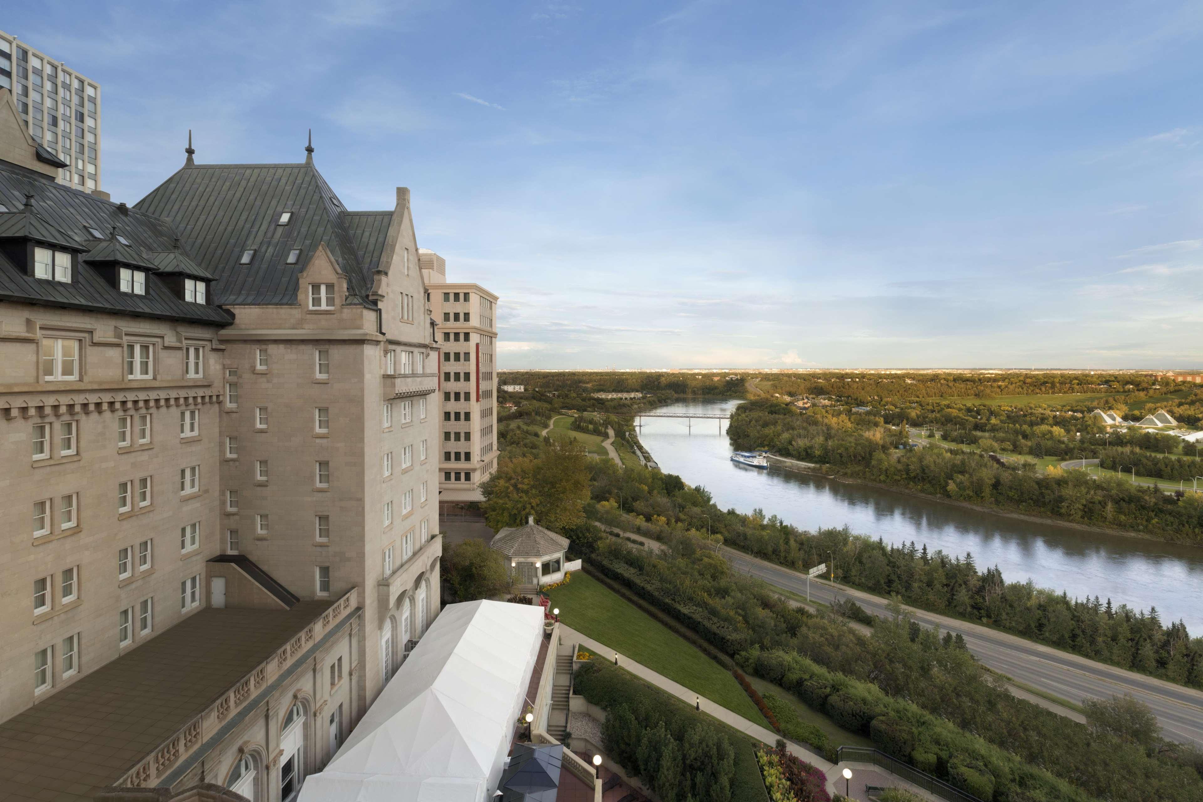 Fairmont Hotel Macdonald Эдмонтон Экстерьер фото