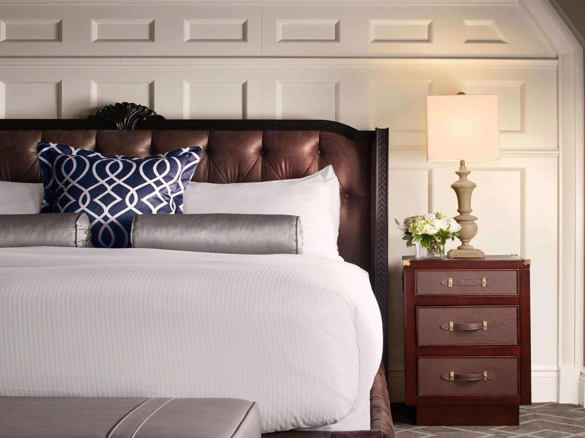 Fairmont Hotel Macdonald Эдмонтон Экстерьер фото